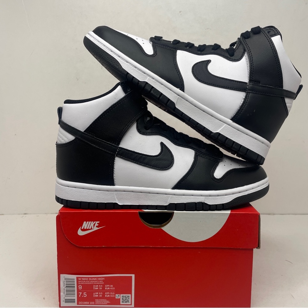 Nike Dunk High WMNS “Panda/Black White” 2023 - Picture 1 of 4